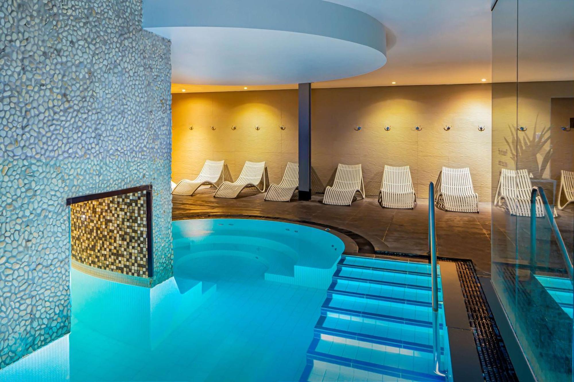 Doubletree By Hilton Chester Exterior foto